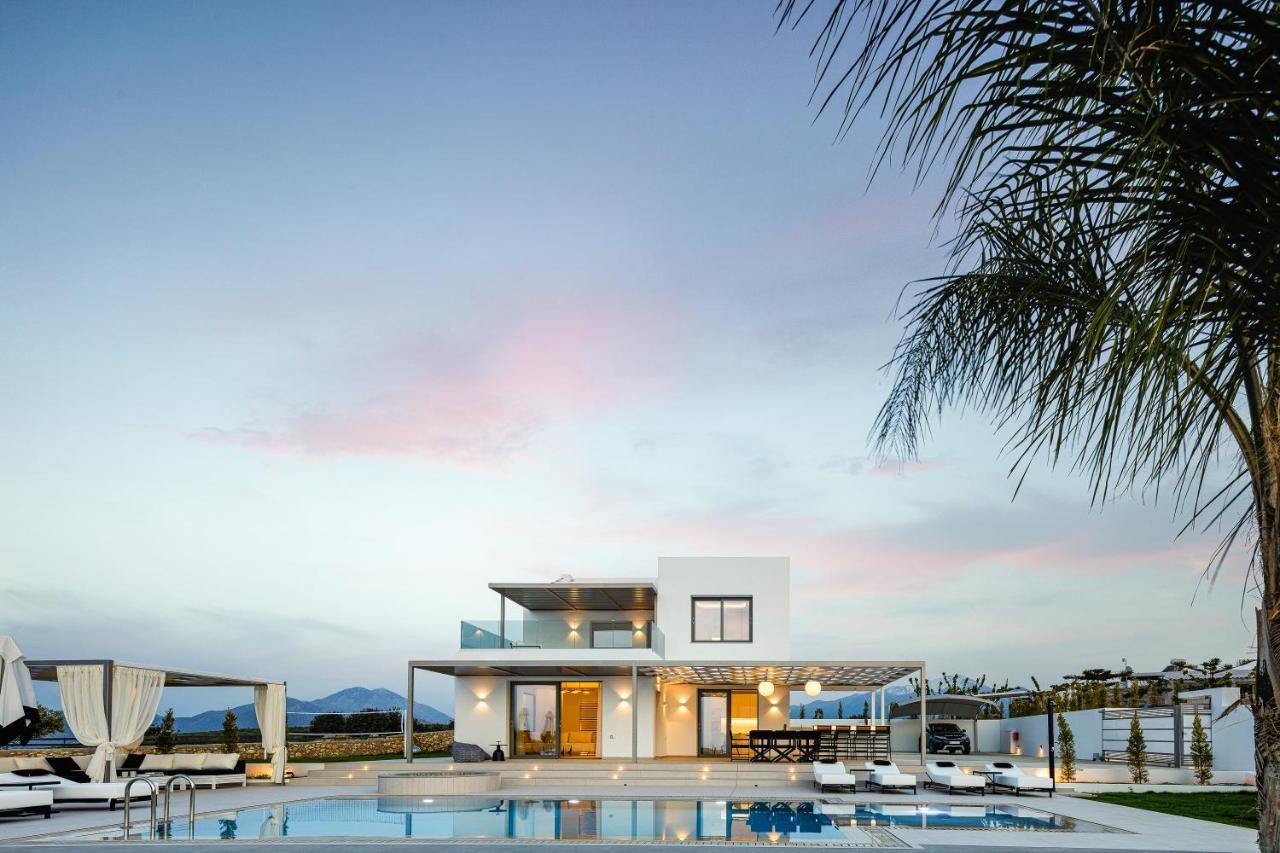 Alma Villa, 2000M2 Luxury Living, By Thinkvilla Angeliana  Esterno foto